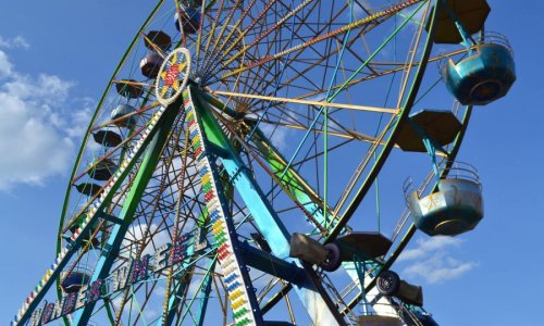 FERRIS WHEEL